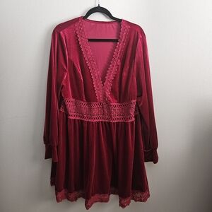 Chic Velvet Lace Dress in Rich Red